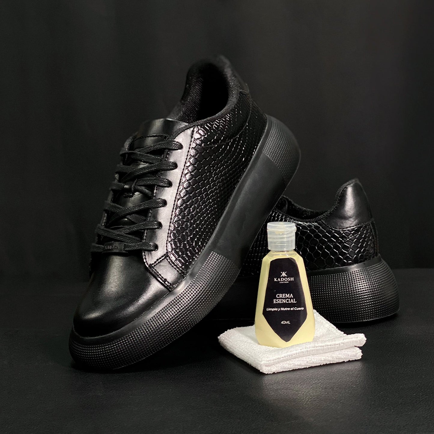 KIT SIGNATURE CABERNET CUERO NEGRO + KIT LIMPIEZA / ENVÍO GRATIS