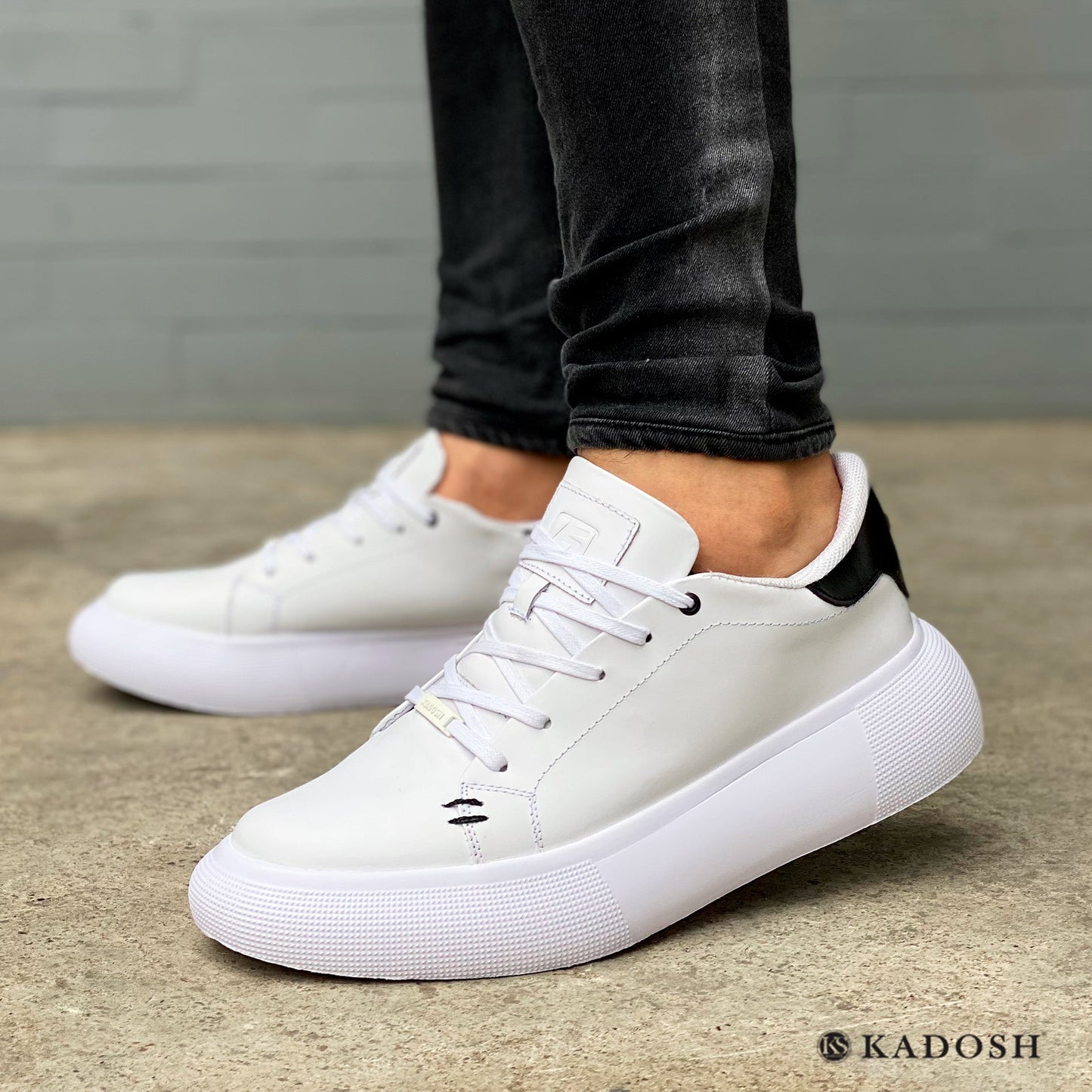 TENIS KONG CUERO BLANCO - ENVÍO GRATIS