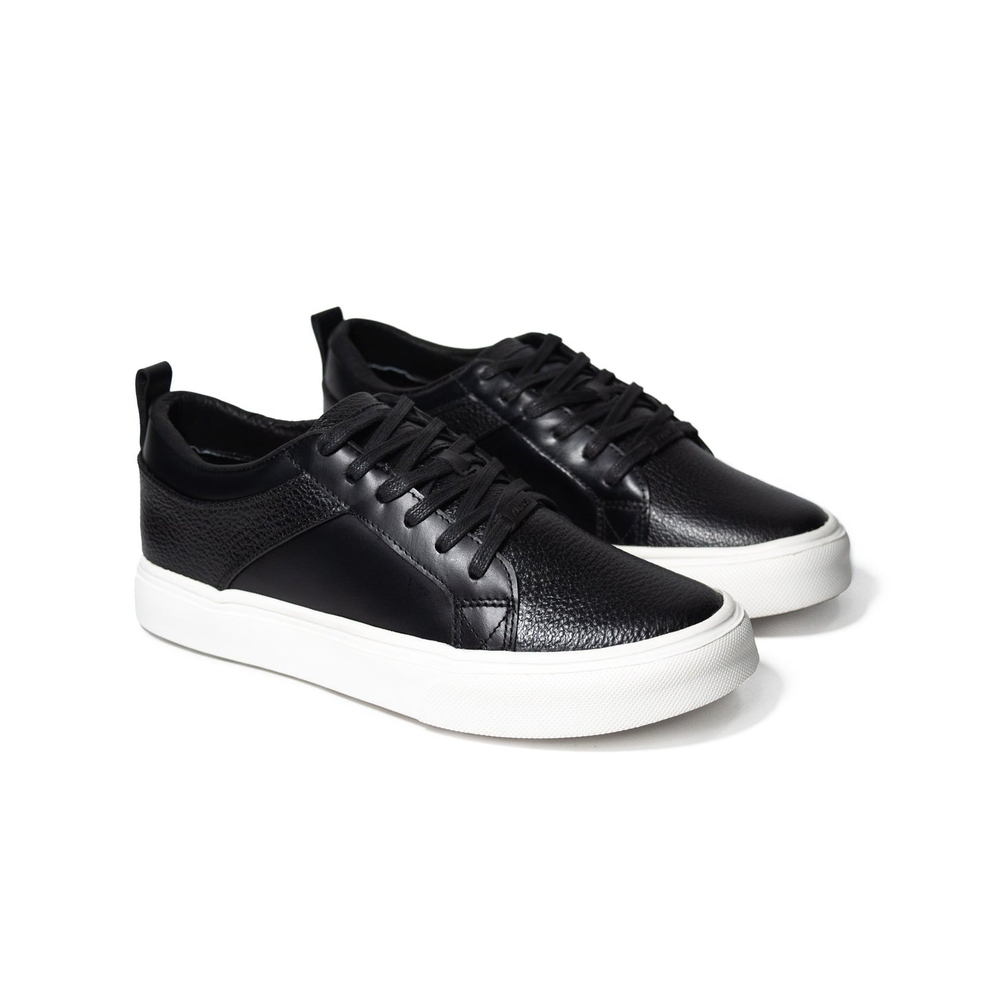 TENIS CUERO NEGRO TORONTO - ENVÍO GRATIS