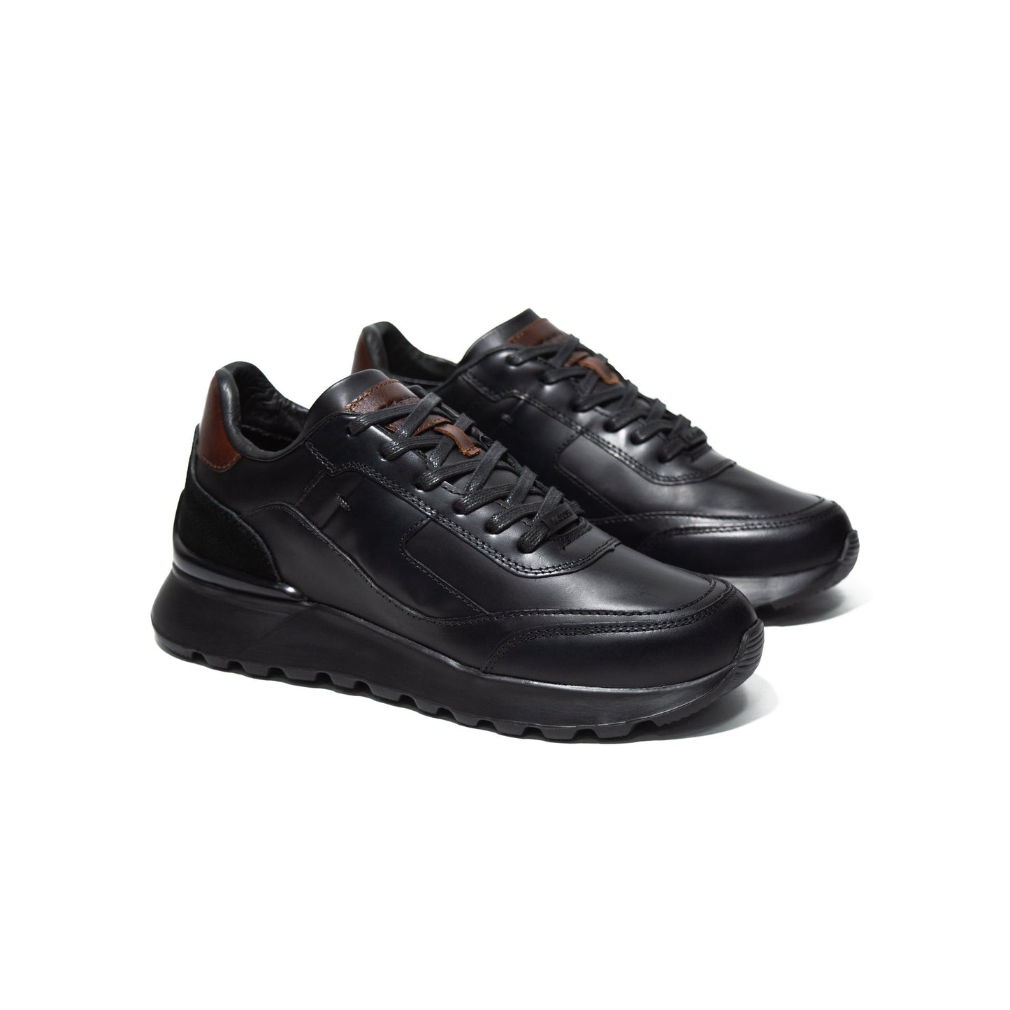 TENIS ESTOCOLMO CUERO NEGRO-ENVIO GRATIS