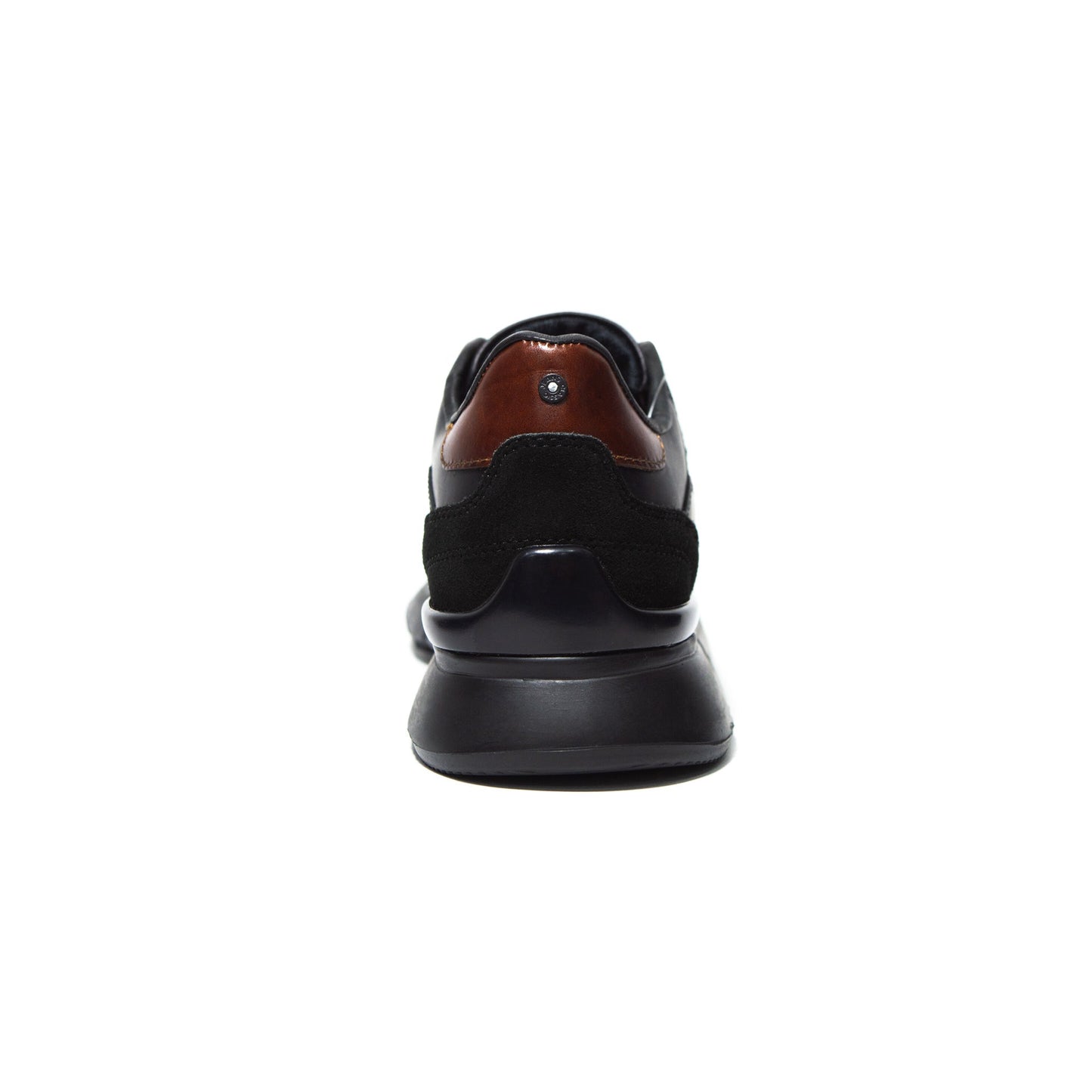 TENIS ESTOCOLMO CUERO NEGRO-ENVIO GRATIS